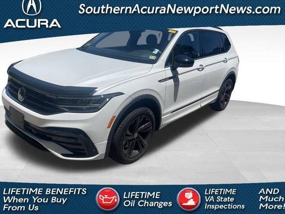 VOLKSWAGEN TIGUAN 4MOTION 2024 3VV8B7AX5RM132376 image